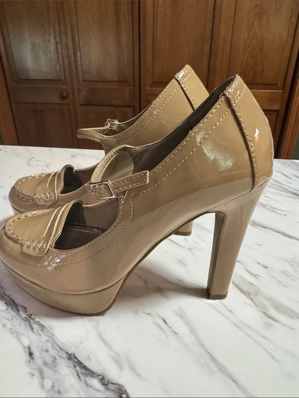 LC Lauren Conrad Patent Mary Jane Platform Heels in Tan
